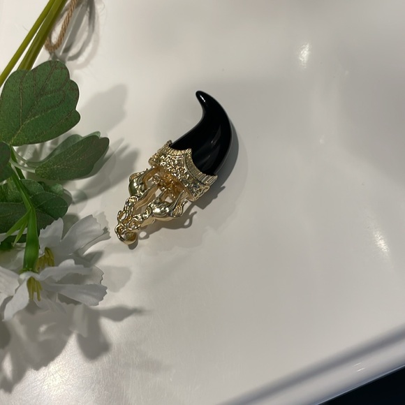 Black and gold pendant - Picture 3 of 5